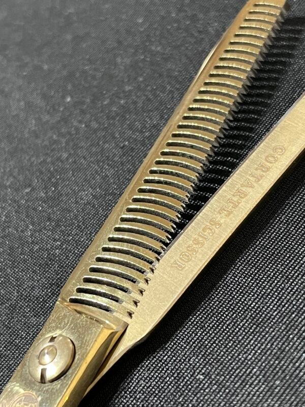Set de Tijeras Profesionales 6.5" para Peluquería y Barberia Mod S440c6.5" - Image 3