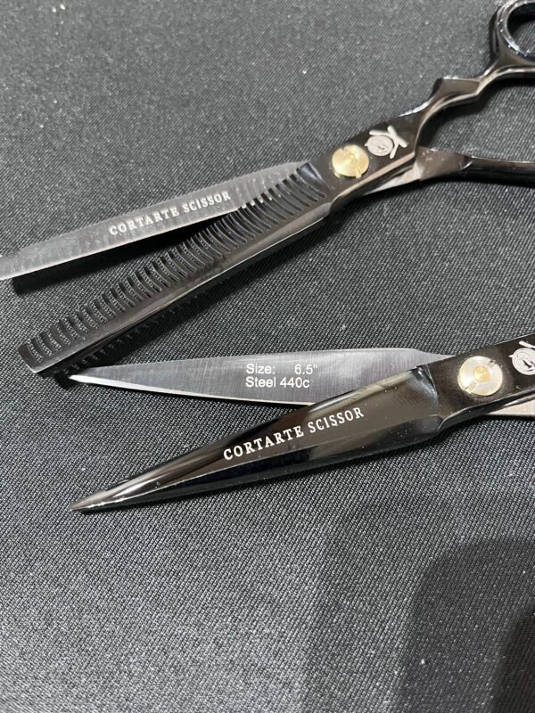 Set de Tijeras Profesionales 6.5" para Peluquería y Barberia Mod S440c6.5" - Image 5