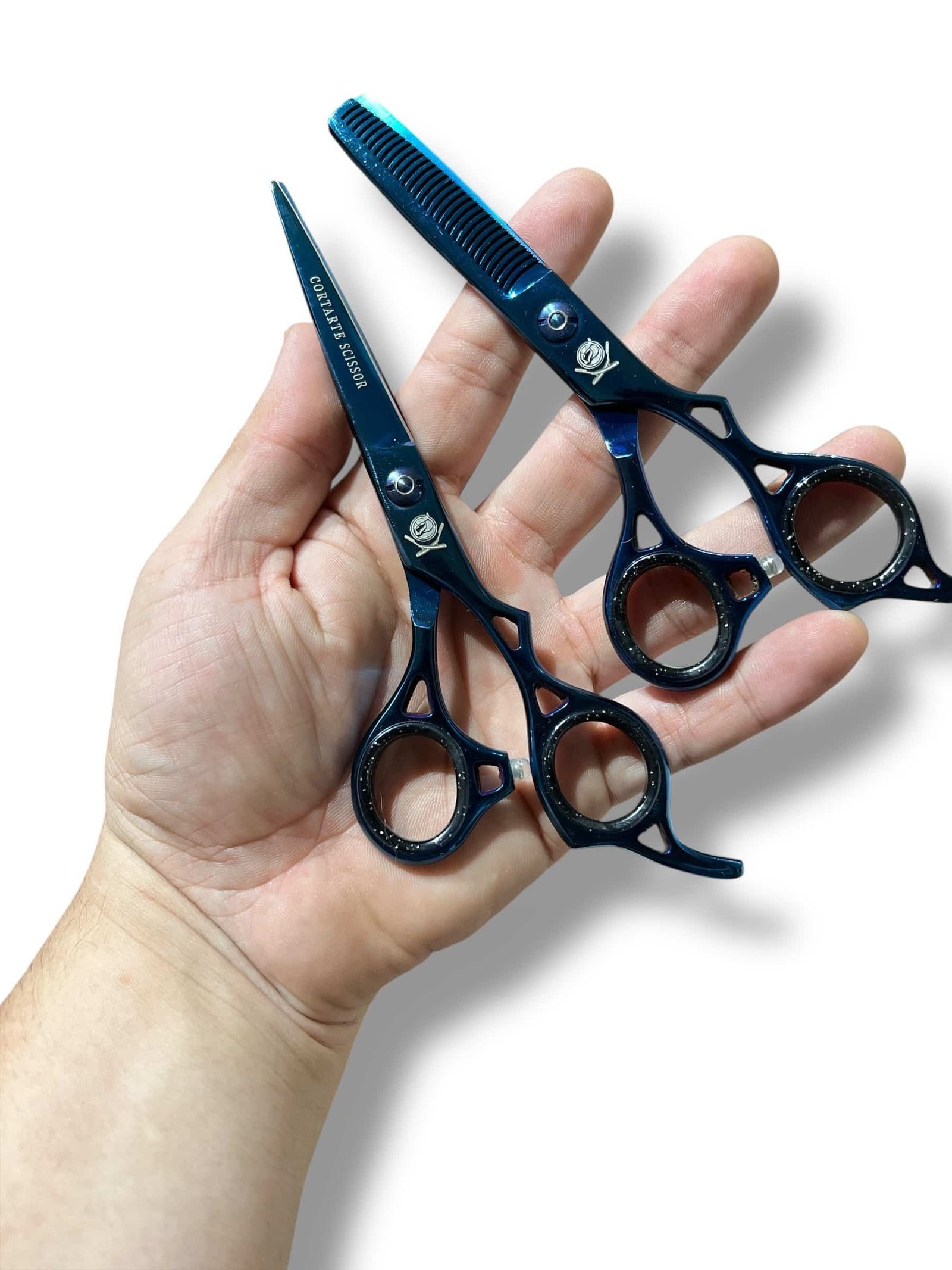 Set de Tijeras Profesionales para Barberia y Peluquería 6" Mod S440T6" - Imagen 2